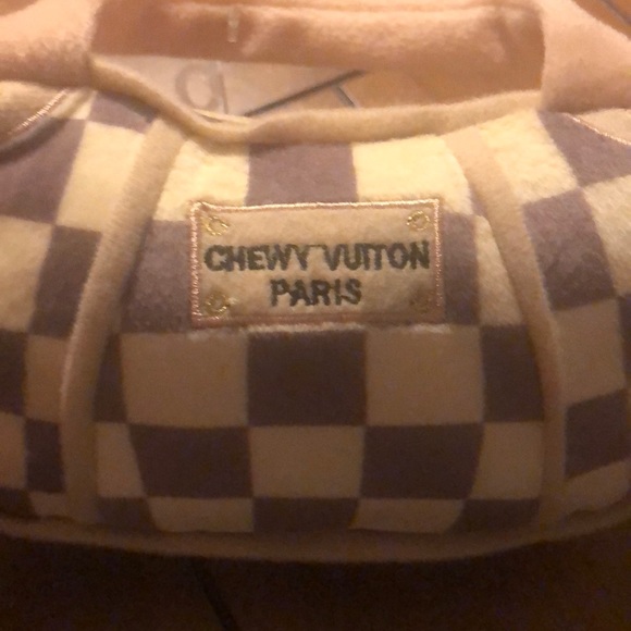 Chewy Vuitton squeaky dog toy - Picture 3 of 4